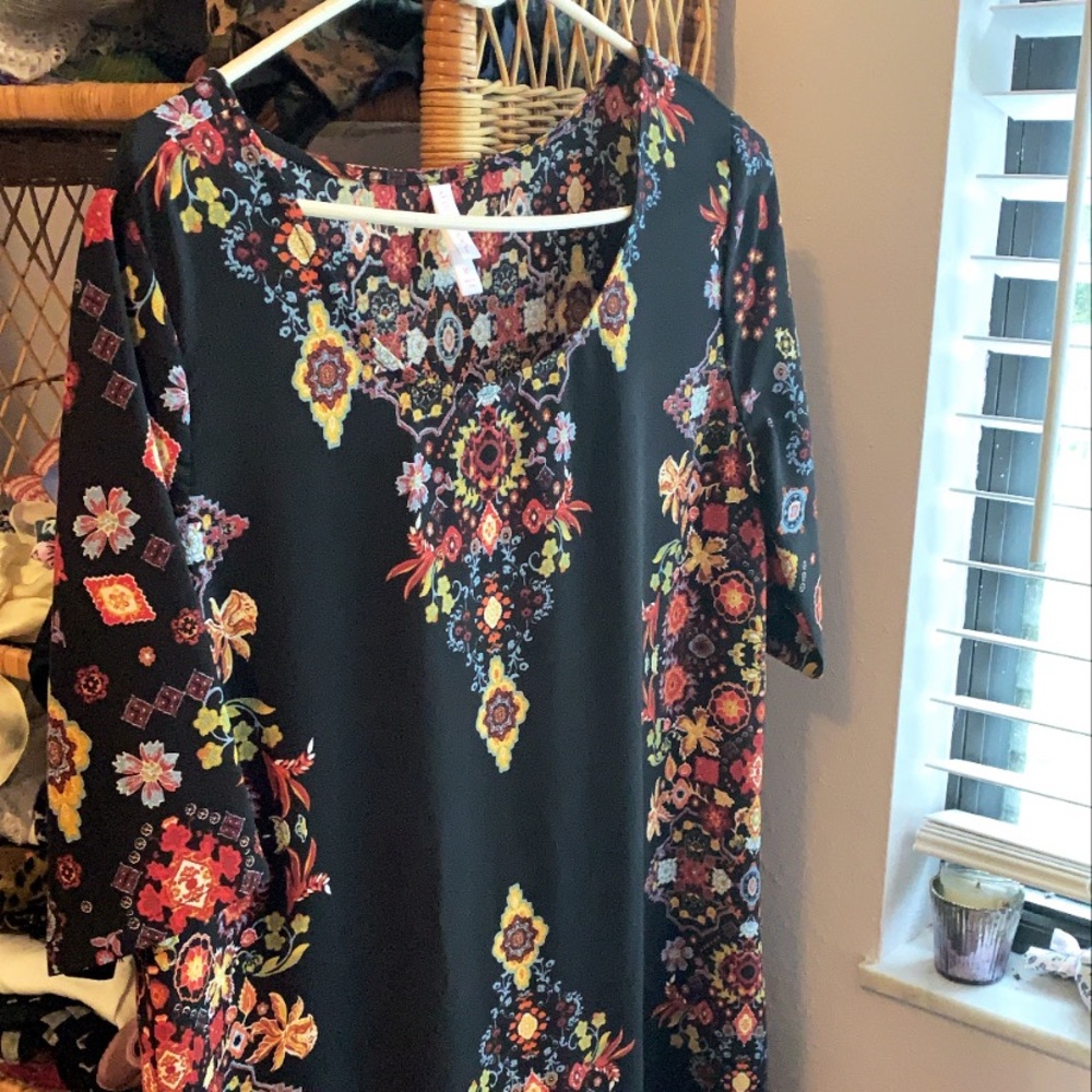 Colorful lightweight shift dress